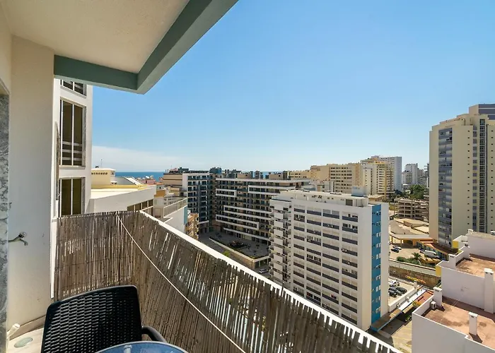 Com Vista Espetacular, Ao Lado Da Praia, By Qozzy Portimão